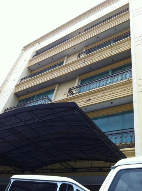 Hotel Maricaya Makassar Dış mekan fotoğraf