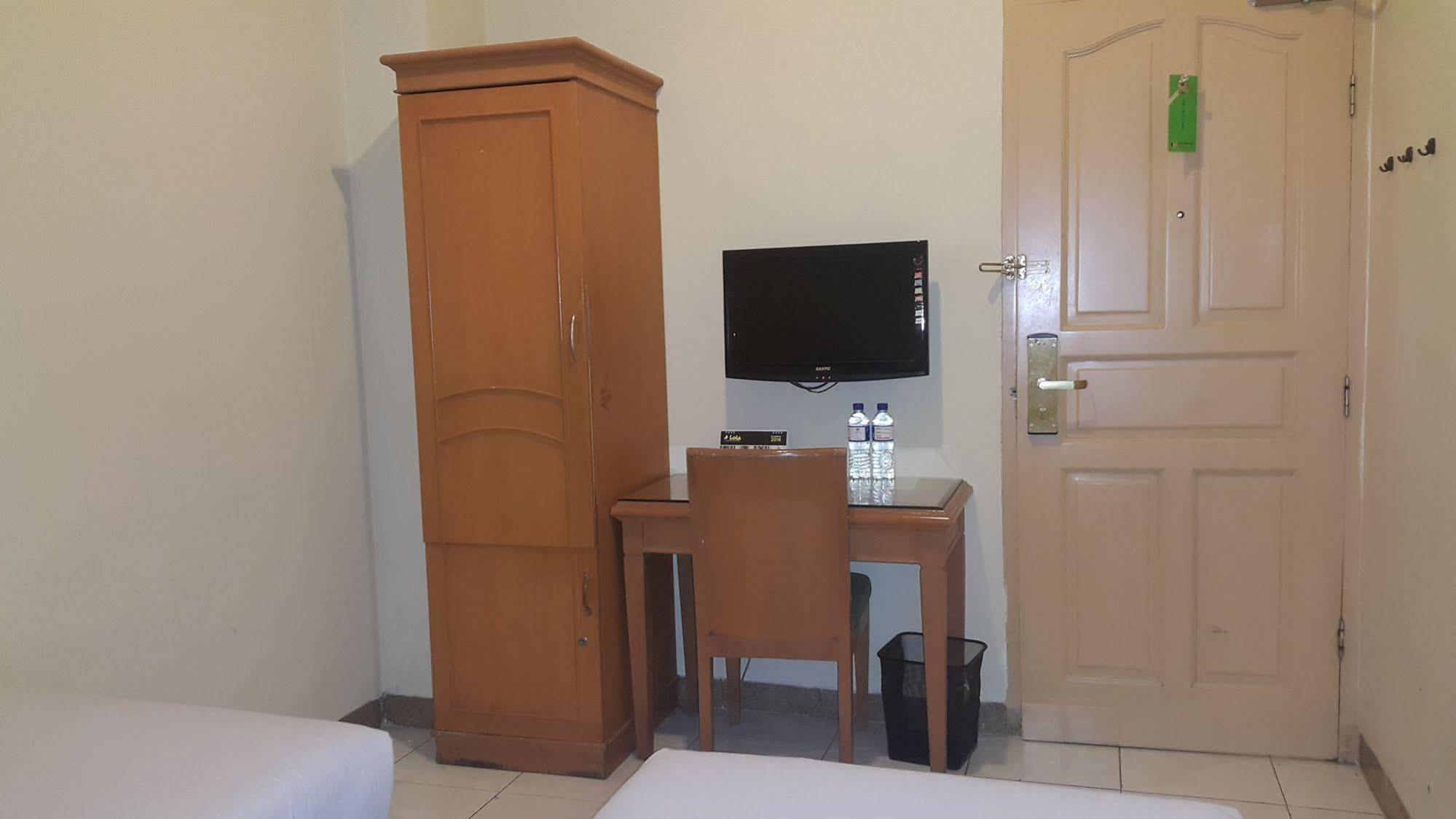Hotel Maricaya Makassar Dış mekan fotoğraf