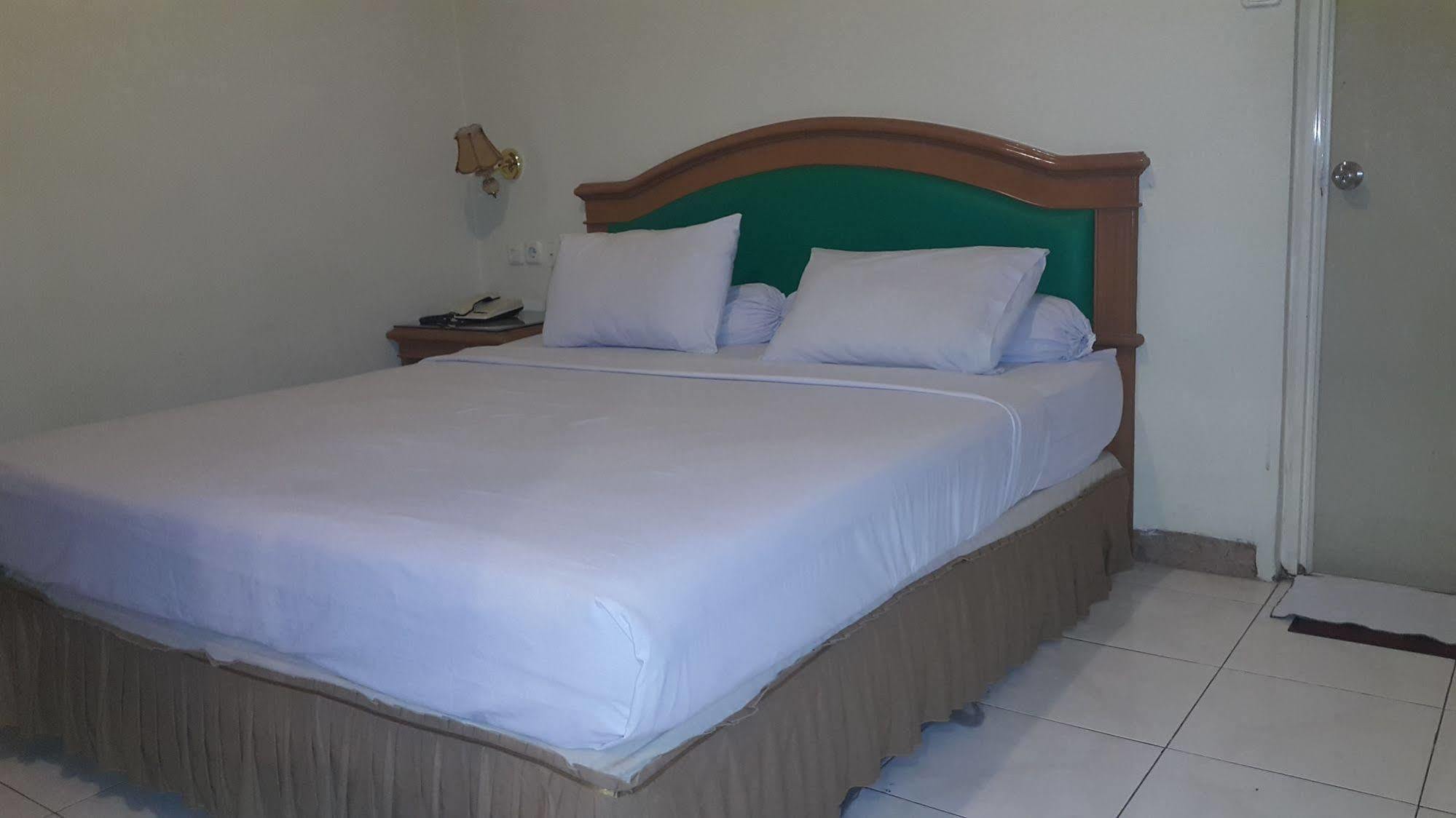 Hotel Maricaya Makassar Dış mekan fotoğraf